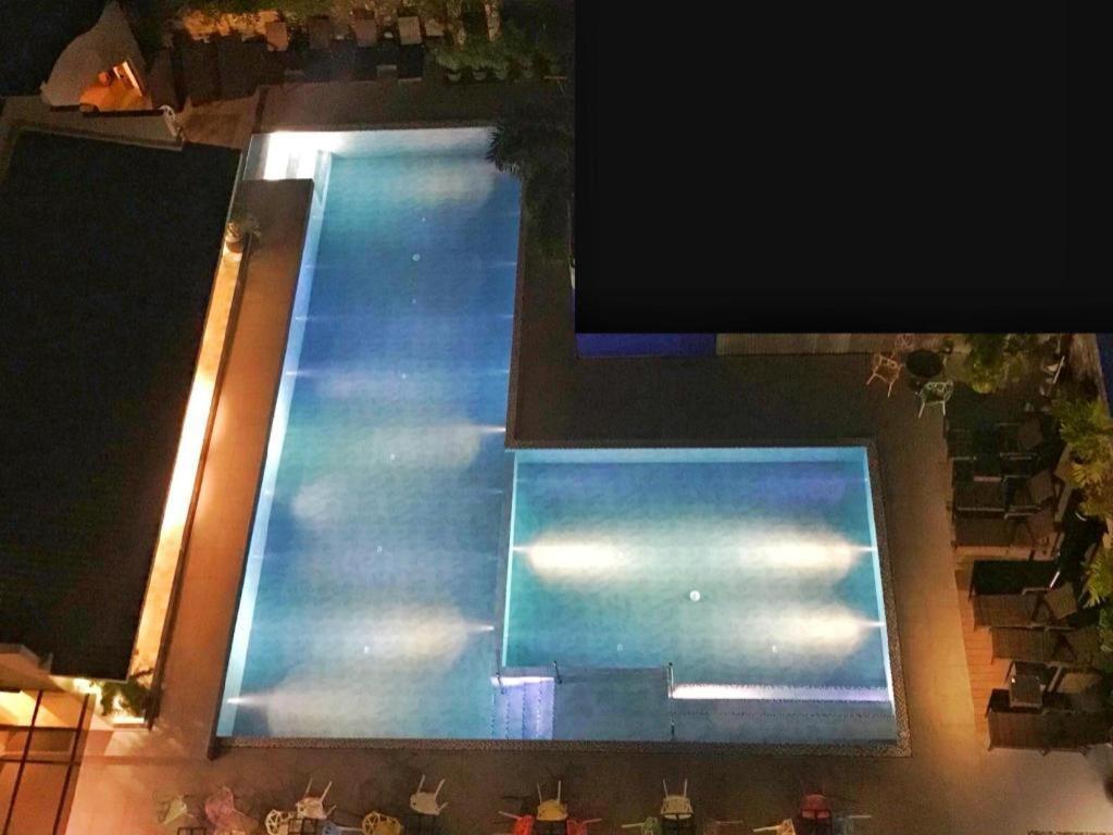 באקולוד Avenue Suites מראה חיצוני תמונה