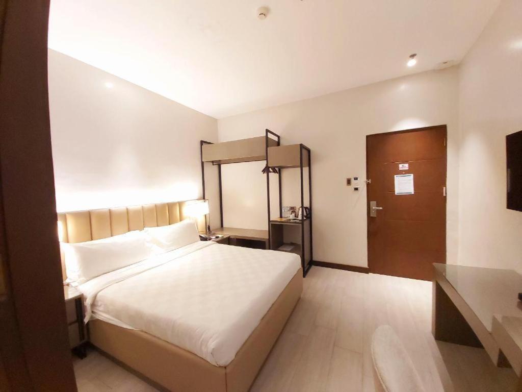 באקולוד Avenue Suites מראה חיצוני תמונה