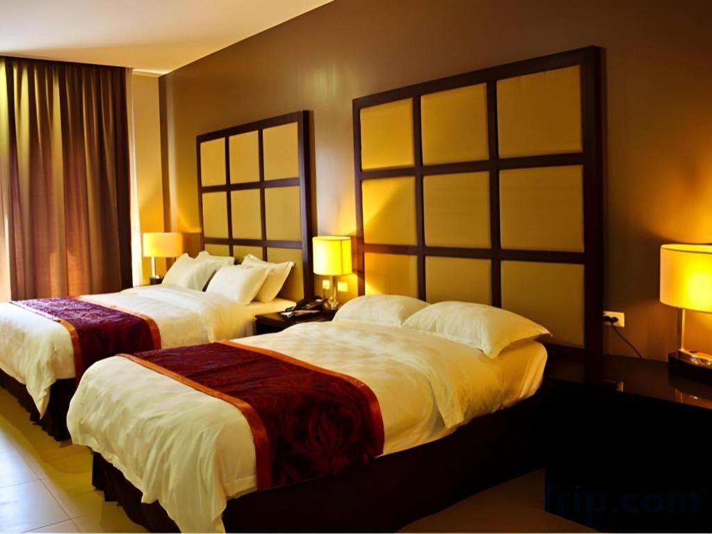 באקולוד Avenue Suites מראה חיצוני תמונה